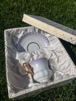 Vzácný dvoudílný porcelánový set z 19.st