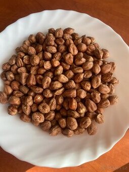 Lískové ořechy loupané