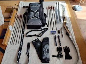 PRODÁM NOVÝ LUK SAMIC SAGE 62,40 LBS S VYBAVENÍM