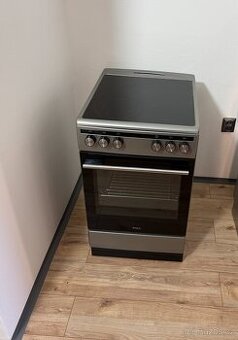 Elektrická trouba AMICA SS 15 ECS