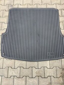 Gumová vana Škoda octavia II sedan nepoužívaná