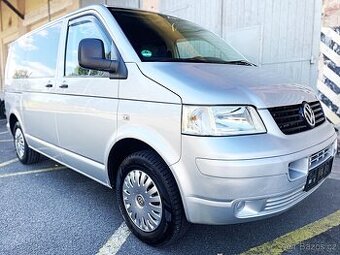 VW T5 CARAVELLE 2.5TDI 96KW PO SERVISU 219.000KM PĚKNÝ STAV