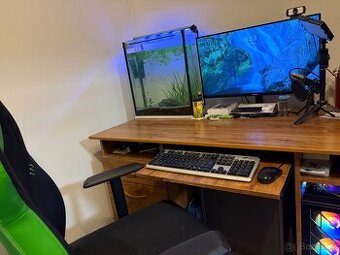 PC počítačový stůl, odběr ve Vsetíně