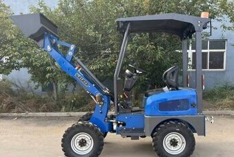 Nakladac čelní nakladač kloubový 4x4 pouze 5 mth