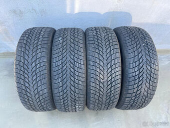 205/55R17 WR SNOWPROOF P 95V XL zimní pneu 8mm