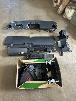 Smart ForTwo 451 kompletní palubka včetně Airbagu