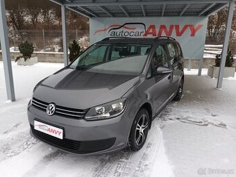 Volkswagen Touran 1,2 TSI,77KW,SERVIS,TAŽNÉ,KOLA