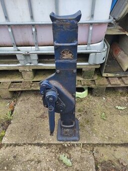 Hřebenový zvedák 5t