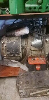 Pfanzelt navijak valtra ukt Zetor