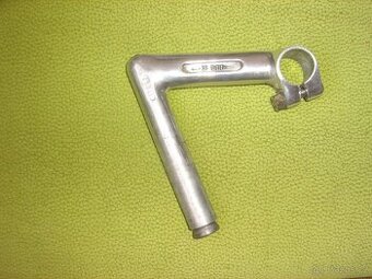 retro představec 3ttt - 1