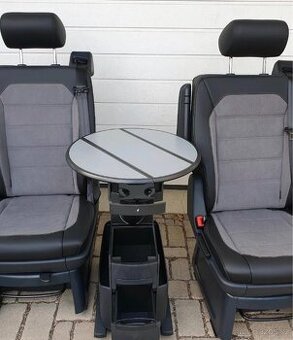 Stolek do Multivanu T5 T6 T6.1