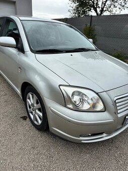 Predám predok Kapota nárazník Maska Blatník Vystuha 2003-