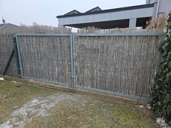 VJEZDOVÁ VRATA BRÁNA DVOUKŘÍDLÁ 155 X 424 CM