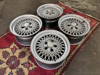 Alu kola r15