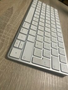 Apple Magic Keyboard - CZ