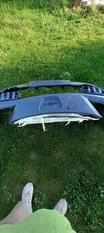 Prodám přední nárazník Peugeot 407 combi