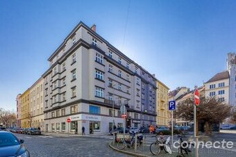 Výjimečný dvoupatrový loftový byt o rozloze 204 m s jedinečn