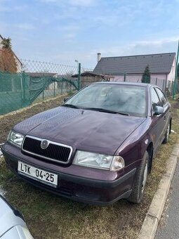 Škoda octavia 1