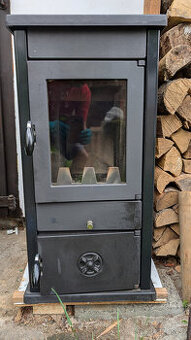 Kamna Vodan s výměníkem 11 kW, použitá 1 topnou sezónu