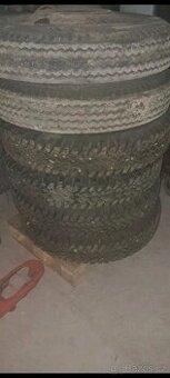 Motor avia a 31 pneumatiky i s ráfkama - 1