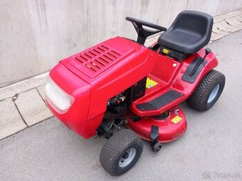 Prodám zahradní traktor Toro 16-38 HXL