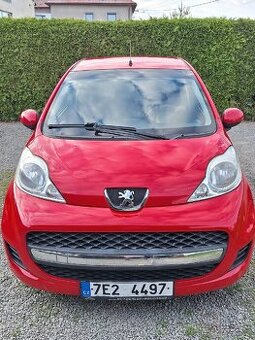 Peugeot 107 třídveřák automat
