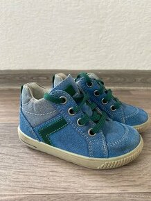 Velikost 22