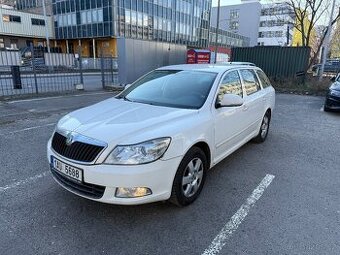 Pronájem vozu Škoda Octavia II FL TDI
