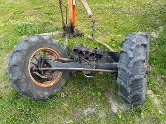 Prodám přední hnanou nápravu zetor 7245 na opravu
