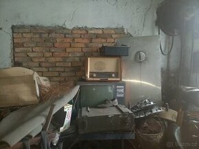 starodávné rádio