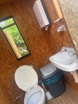 Kadibudka, mobilní wc