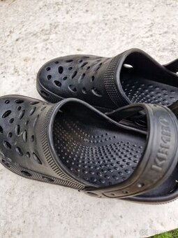 Zcela nové crocs - černé, vel 45