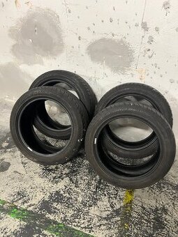 Dunlop pneu 215/45R16
