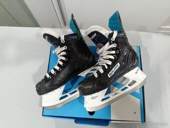 Bauer XLP Jr 2