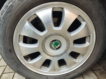 Octavia 1 kola Style R16