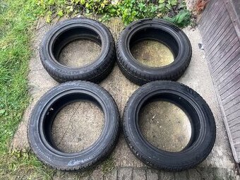 Prodám Zimní Pneu 185/55r15