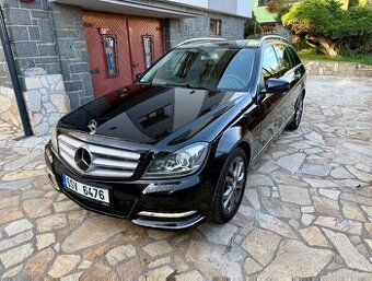 Mercedes-Benz Třídy C,  200 CGI 135KW AVANTGARDE