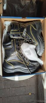 Pracovní boty