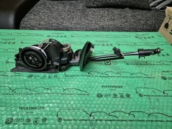 Škoda Octavia II pouzdro levého vnějšího zpětného