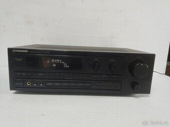 Pioneer SX-202R Stereofonní AM/FM přijímač (1993-94)