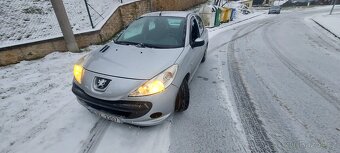 Peugeot 206+ 1.4i 55kw R.v 2010