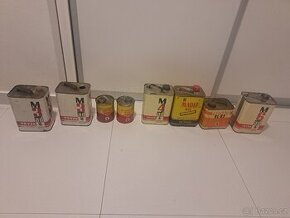 Staré plechovky od oleje trysk, bezina, proplách, madit 8 ku