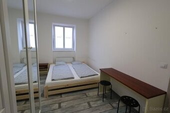 Pronájem pokoje pro pár — vše v ceně, Praha 15