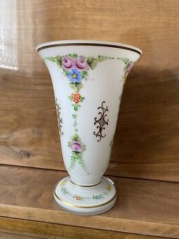 Malovaná starožitná váza