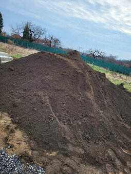 Tříděná zahradní zemina Třebíč