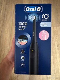 Elektrický zubní kartáček Oral-B iO Series 2 – nový, zabalen
