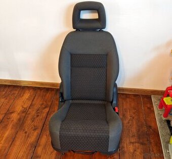 Pravá zadní sedačka pro Sharan, Alhambra, Galaxy