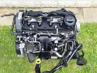 Motor včetně vstřikovačů CFH 103KW R.V.2013 NAJ. 189000KM