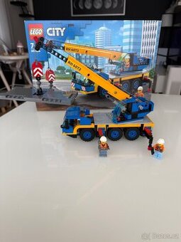 LEGO City 60324 - Pojízdný jeřáb