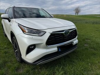 Highlander 2,5 executive, AWD, bíla perleť